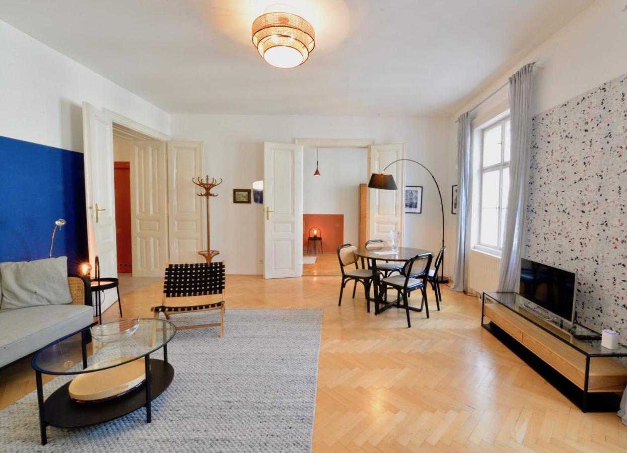 Beautiful Flat Next To Karlskirche Wiedeń Zewnętrze zdjęcie
