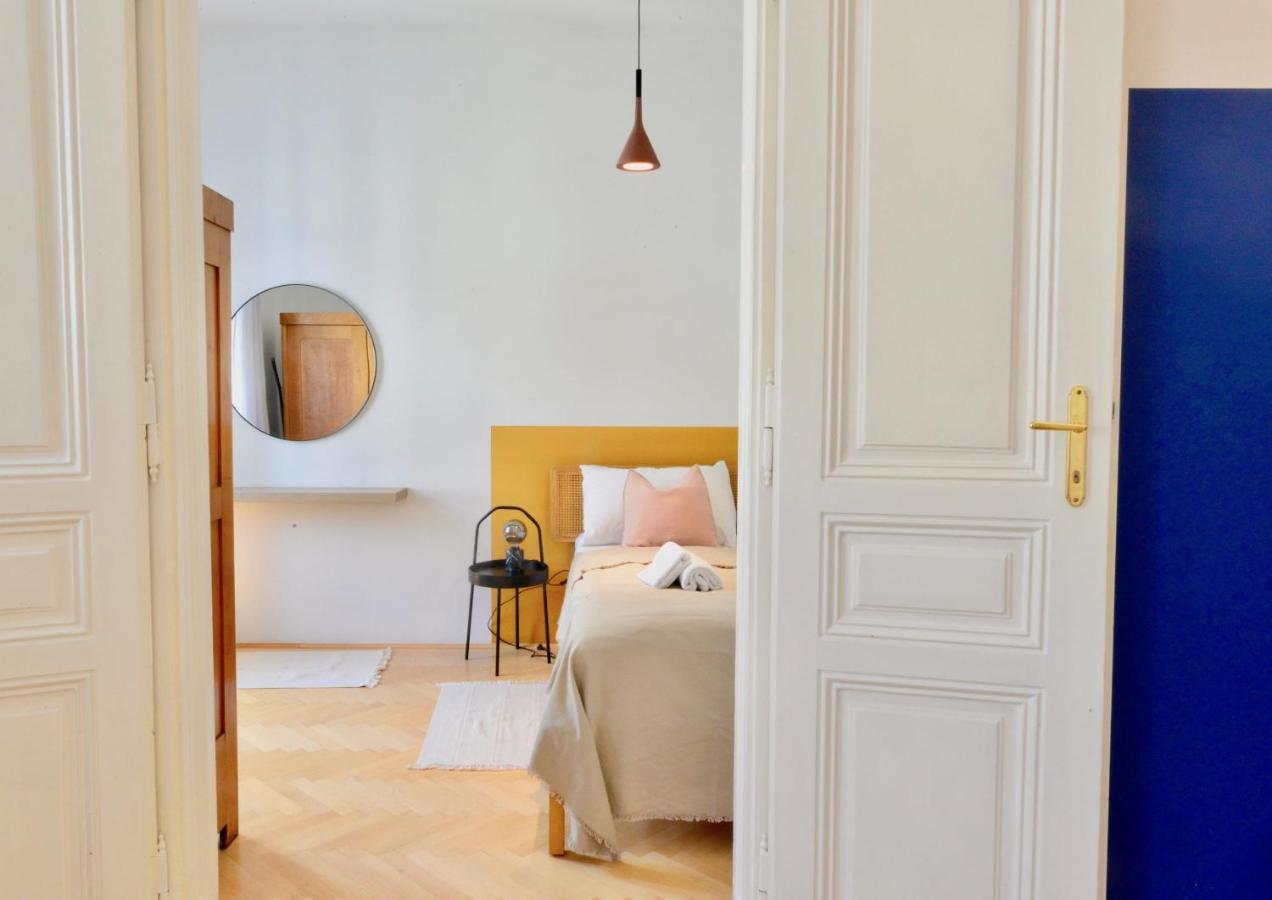 Beautiful Flat Next To Karlskirche Wiedeń Zewnętrze zdjęcie
